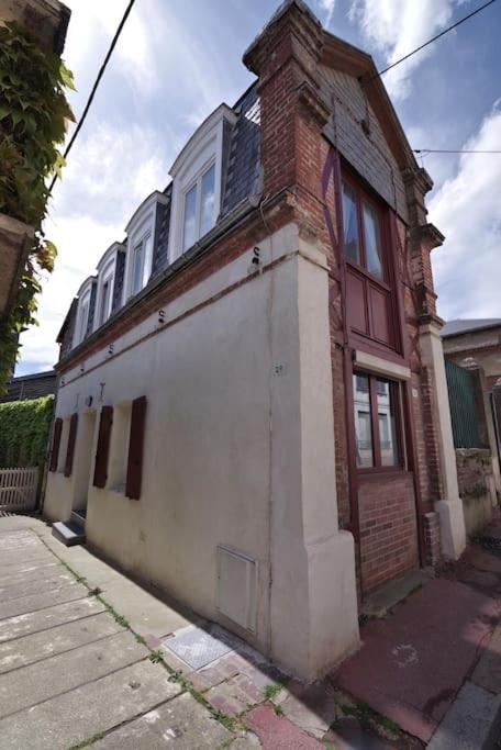 Jolie Cottage Idealement Situee Ονφλέρ Εξωτερικό φωτογραφία
