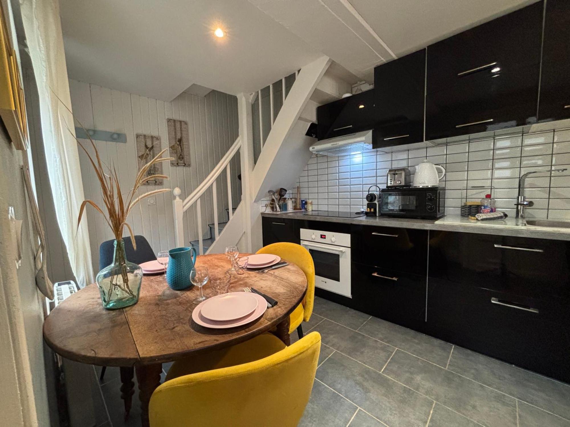 Jolie Cottage Idealement Situee Ονφλέρ Εξωτερικό φωτογραφία